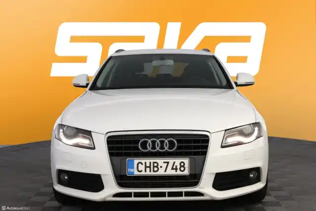 Valkoinen Farmari, Audi A4 – CHB-748
