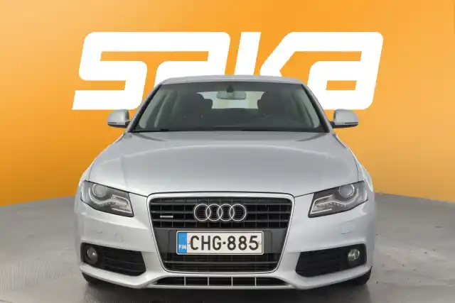 Hopea Sedan, Audi A4 – CHG-885