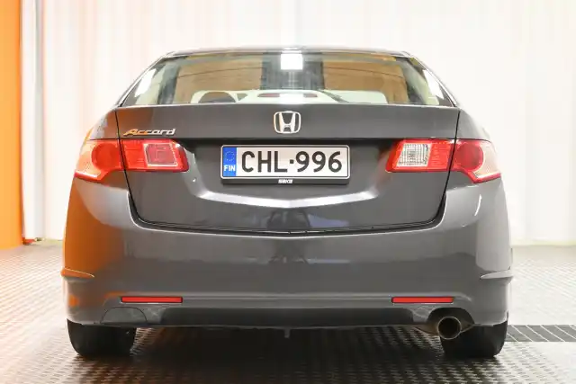 Harmaa Sedan, Honda Accord – CHL-996