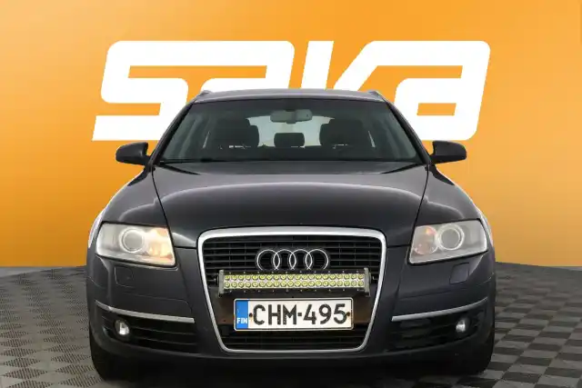Harmaa Farmari, Audi A6 – CHM-495