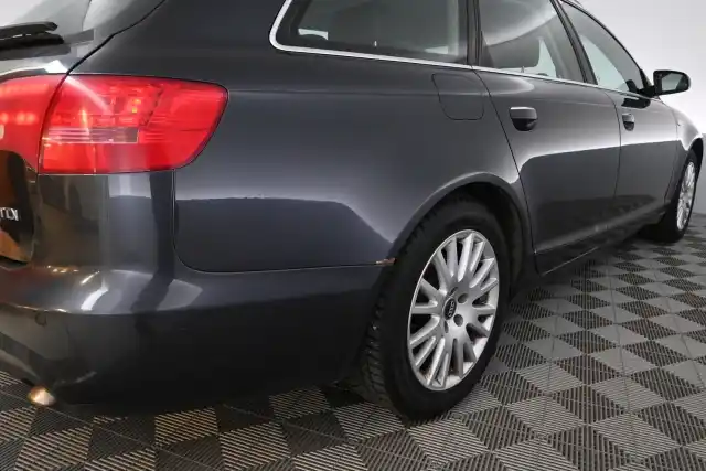 Harmaa Farmari, Audi A6 – CHM-495