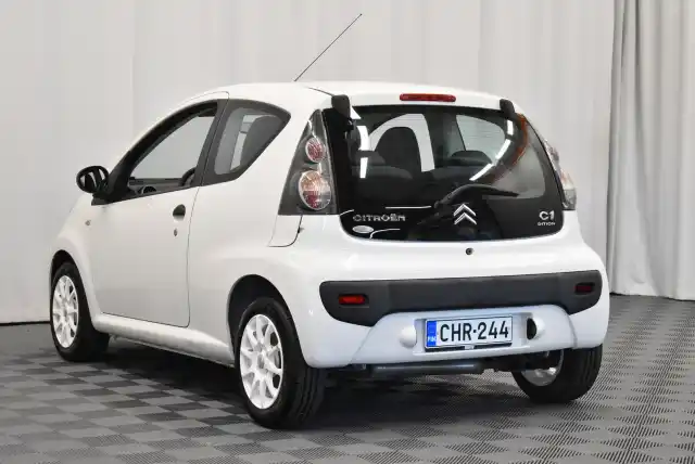 Valkoinen Viistoperä, Citroen C1 – CHR-244