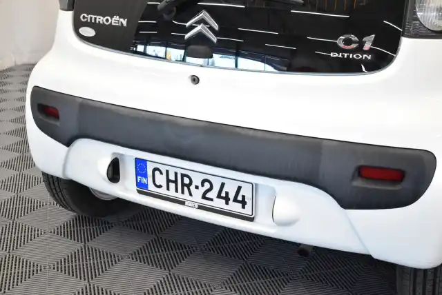 Valkoinen Viistoperä, Citroen C1 – CHR-244