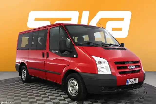 Punainen Tila-auto, Ford Tourneo – CHS-791