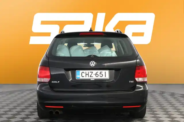 Musta Farmari, Volkswagen Golf – CHZ-651