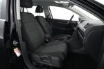 Musta Farmari, Volkswagen Golf – CHZ-651, kuva 14