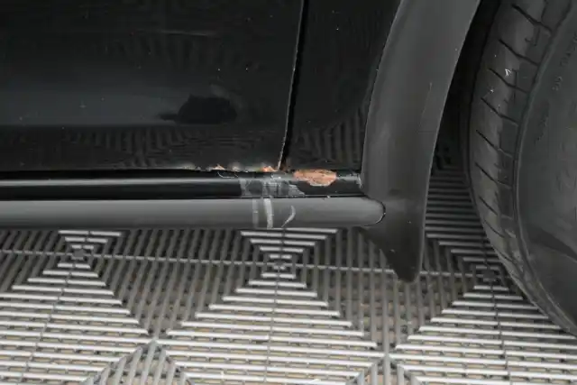 Musta Farmari, Volkswagen Golf – CHZ-651