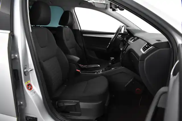 Hopea Farmari, Skoda Octavia – CIA-484