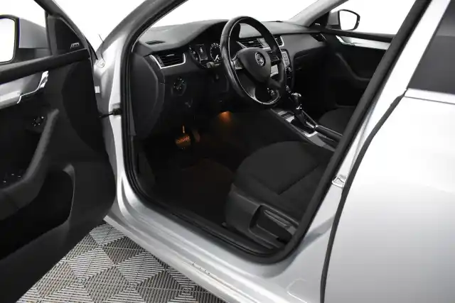 Hopea Farmari, Skoda Octavia – CIA-484