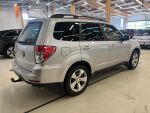 Harmaa Farmari, Subaru Forester – CIB-136, kuva 3