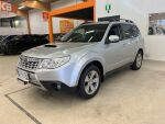 Harmaa Farmari, Subaru Forester – CIB-136, kuva 1