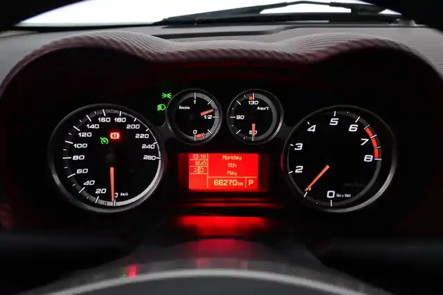Punainen Viistoperä, Alfa Romeo Mito – CIC-306
