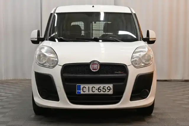 Valkoinen Pakettiauto, Fiat Doblo – CIC-659