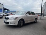 Valkoinen Viistoperä, Skoda Octavia – CIF-665, kuva 3