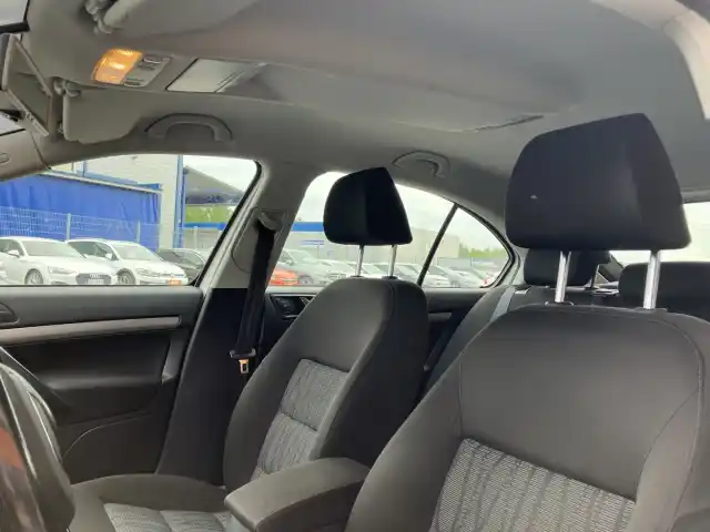 Valkoinen Viistoperä, Skoda Octavia – CIF-665