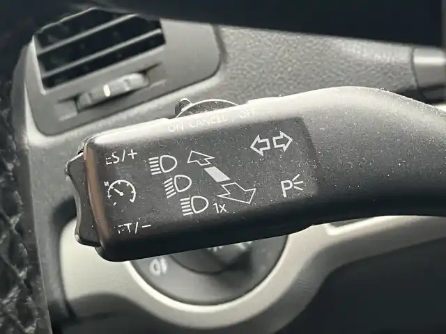 Valkoinen Viistoperä, Skoda Octavia – CIF-665
