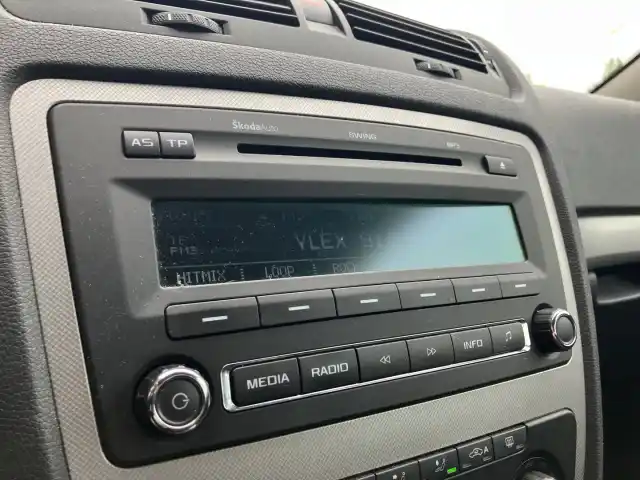 Valkoinen Viistoperä, Skoda Octavia – CIF-665