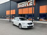 Valkoinen Viistoperä, Skoda Octavia – CIF-665, kuva 1