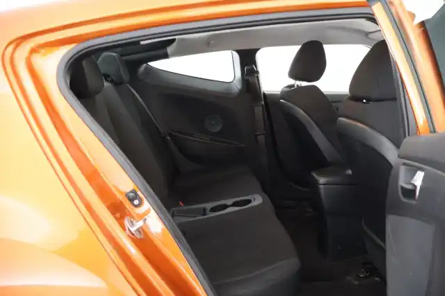 Oranssi Viistoperä, Hyundai Veloster – CII-444