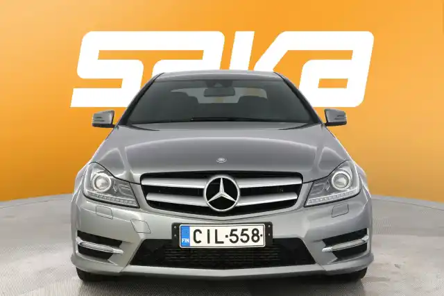 Harmaa Coupe, Mercedes-Benz C – CIL-558