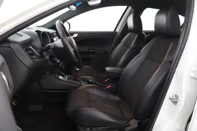 Valkoinen Viistoperä, Alfa Romeo Giulietta – CIL-767