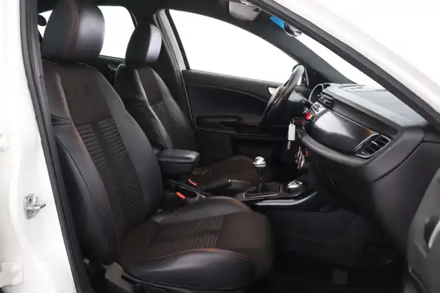 Valkoinen Viistoperä, Alfa Romeo Giulietta – CIL-767
