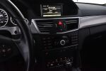 Ruskea (beige) Farmari, Mercedes-Benz E – CIS-629, kuva 13