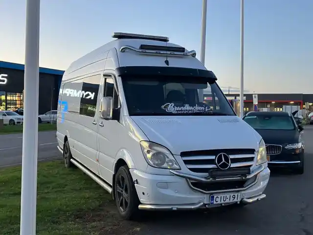 Mercedes-Benz Sprinter