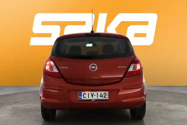 Punainen Viistoperä, Opel Corsa – CIV-142