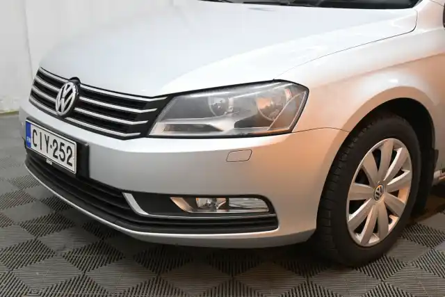 Hopea Farmari, Volkswagen Passat – CIY-252