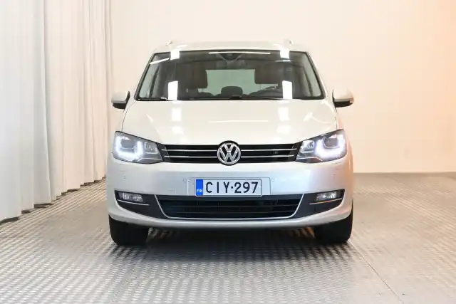 Hopea Tila-auto, Volkswagen Sharan – CIY-297