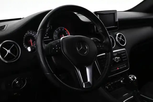 Hopea Viistoperä, Mercedes-Benz A – CJB-337