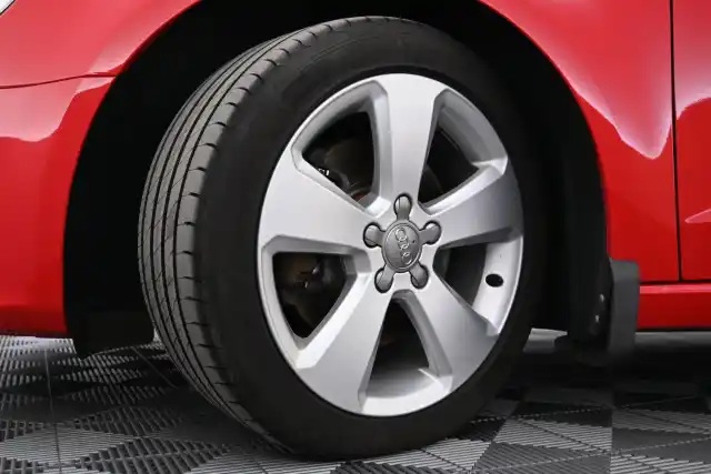 Punainen Viistoperä, Audi A3 – CJB-720