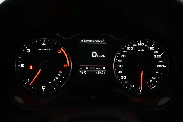 Punainen Viistoperä, Audi A3 – CJB-720
