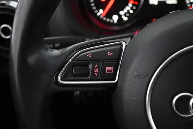 Punainen Viistoperä, Audi A3 – CJB-720