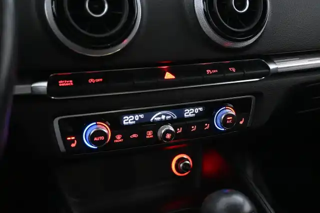 Punainen Viistoperä, Audi A3 – CJB-720