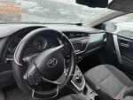 Musta Viistoperä, Toyota Auris – CJE-406, kuva 3