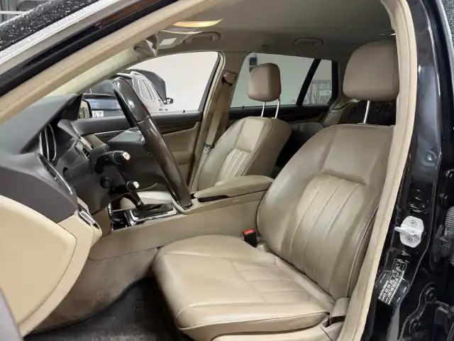 Musta Farmari, Mercedes-Benz C – CJE-522