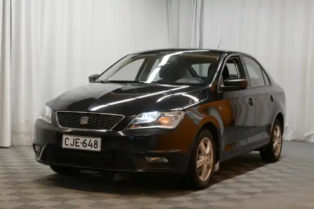 Musta Sedan, Seat Toledo – CJE-648