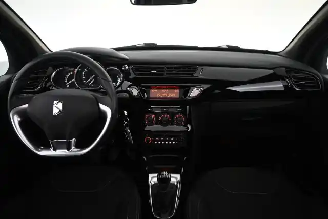 Musta Viistoperä, Citroen DS3 – CJF-134