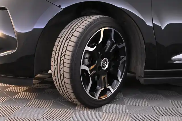 Musta Viistoperä, Citroen DS3 – CJF-134