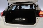 Valkoinen Viistoperä, Ford Focus – CJG-885, kuva 12