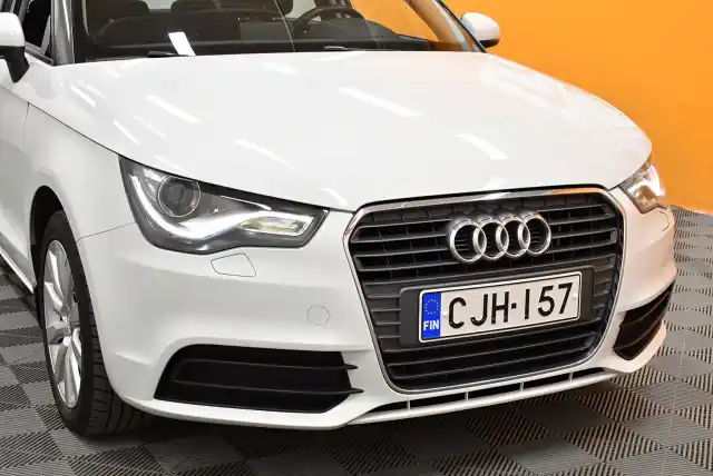 Valkoinen Viistoperä, Audi A1 – CJH-157