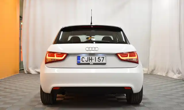 Valkoinen Viistoperä, Audi A1 – CJH-157