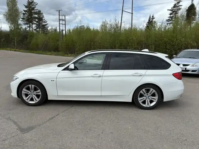 Valkoinen Farmari, BMW 316 – CJL-550
