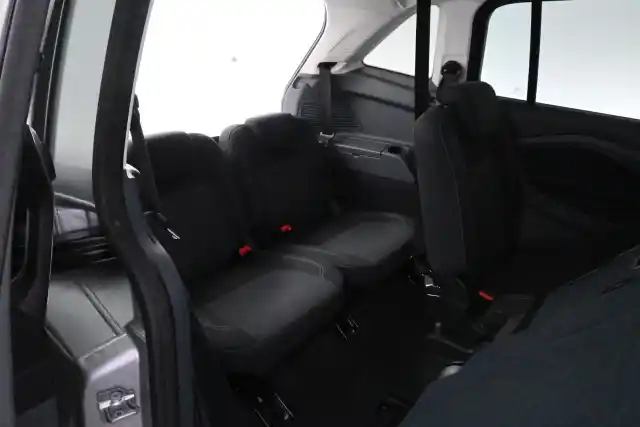 Harmaa Tila-auto, Ford C-MAX GRAND – CJL-619