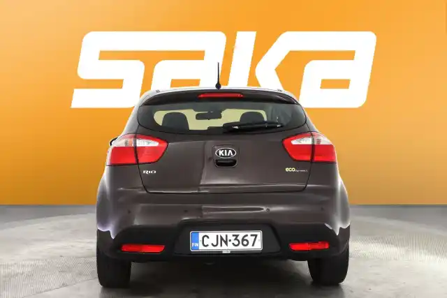 Ruskea Viistoperä, Kia Rio – CJN-367