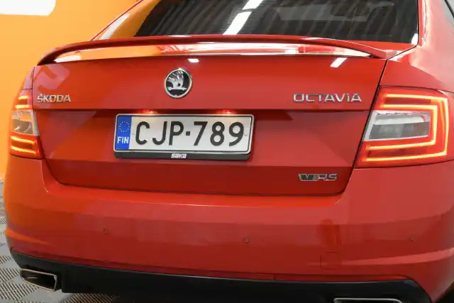 Punainen Viistoperä, Skoda Octavia – CJP-789