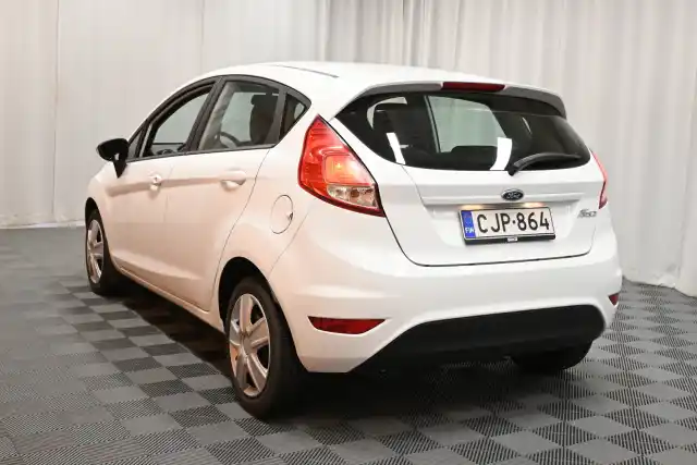 Valkoinen Viistoperä, Ford Fiesta – CJP-864