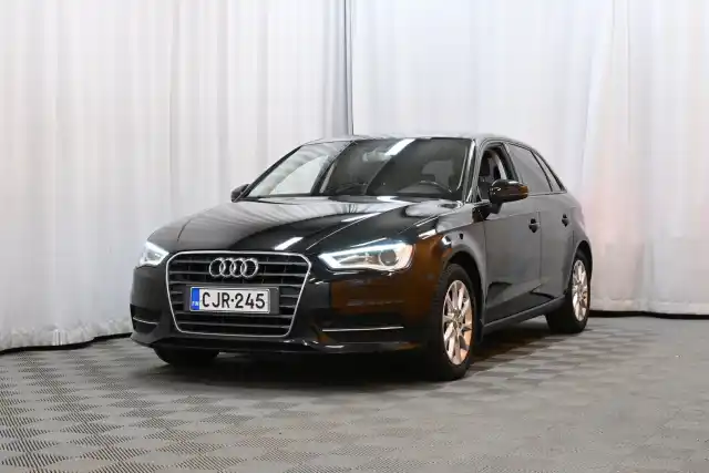 Musta Viistoperä, Audi A3 – CJR-245